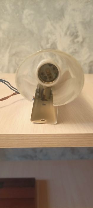 Светильник бра на стенный.