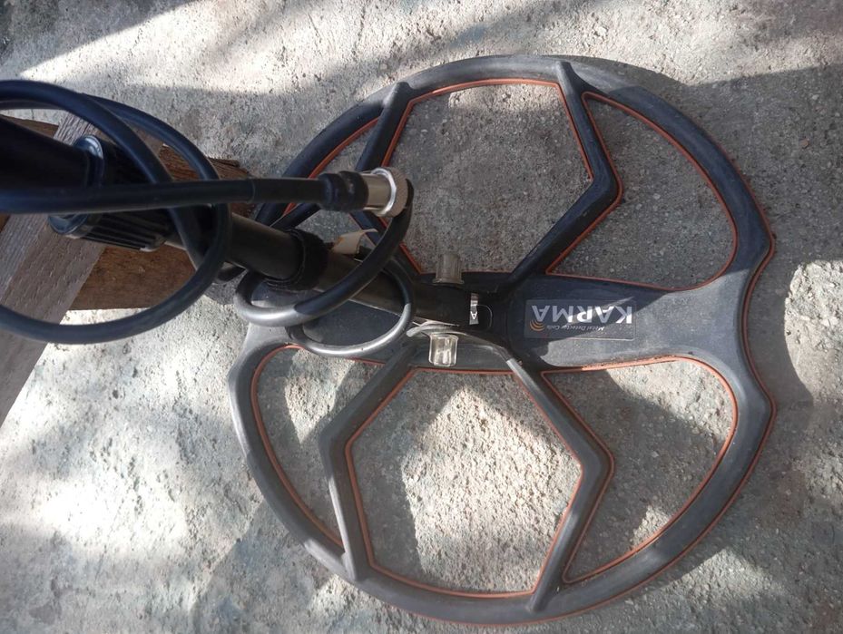 Продавам металотърсач fisher f 22