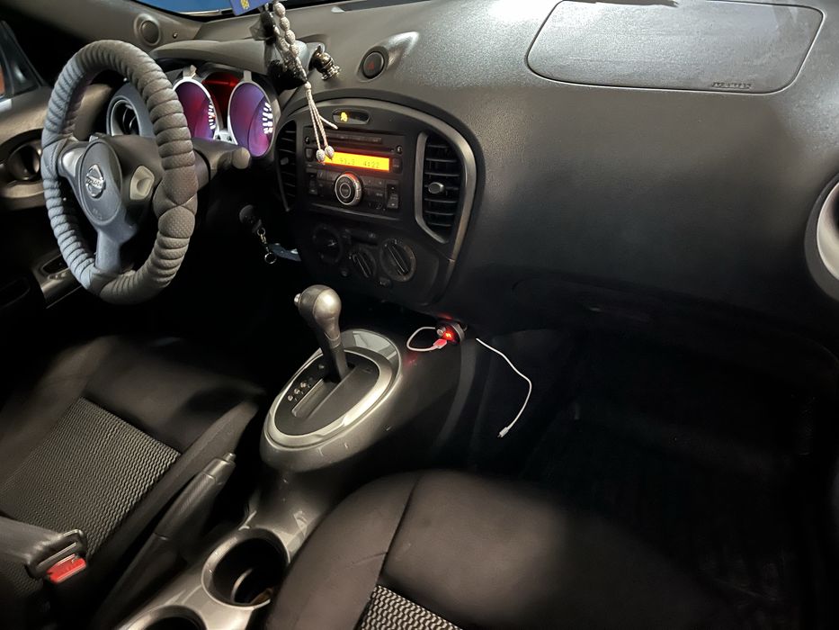 Продам машину 2014 года