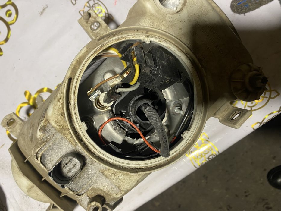 Продам Bi-led фары