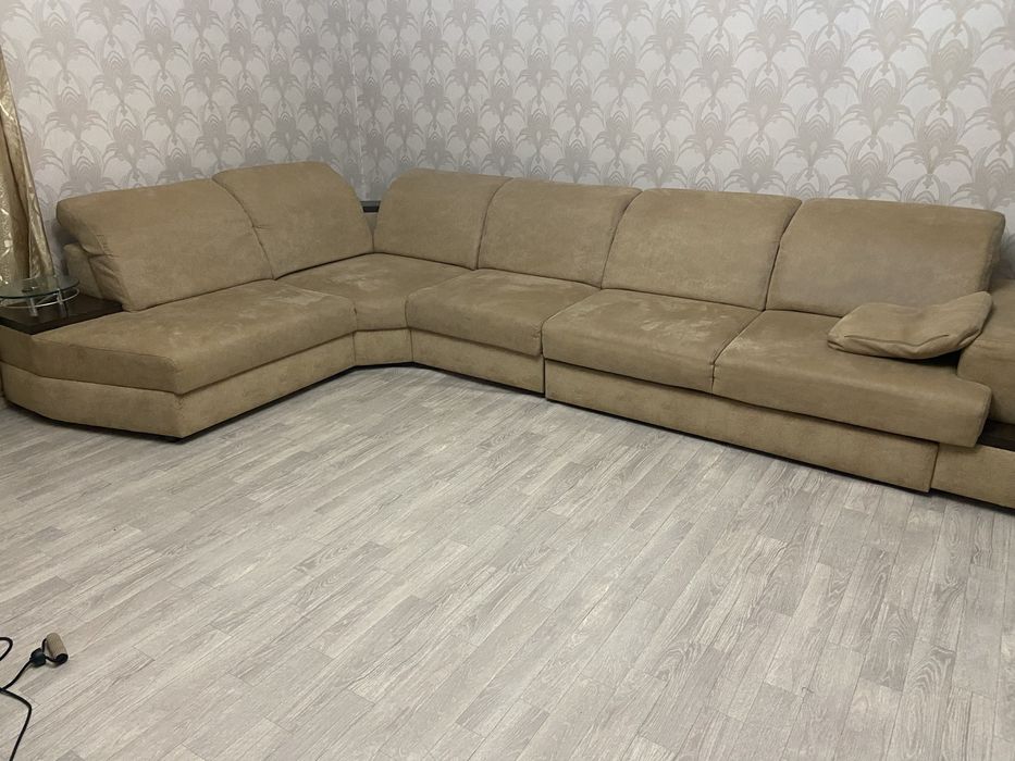 Продам угловой диван