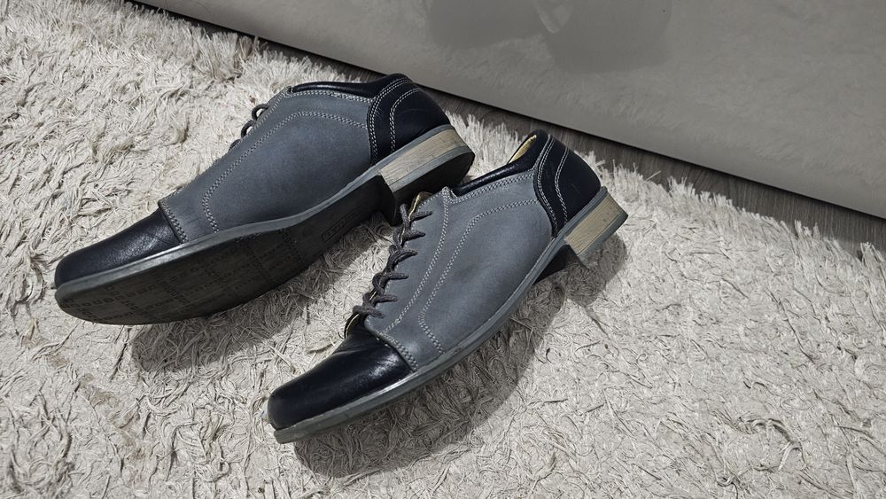 Pantofi office de piele, albastru cu șireturi, nr 37