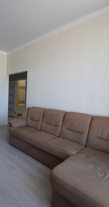 Отдам бесплатно диван бу