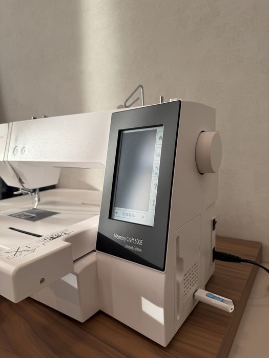 Janome Memory craft 500e