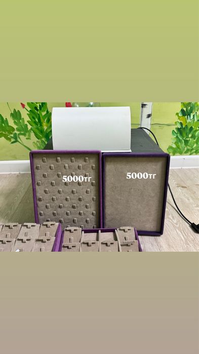 Планшет для украшений