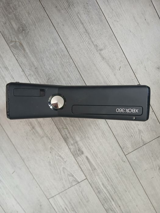 Xbox 360 defect, pentru piese