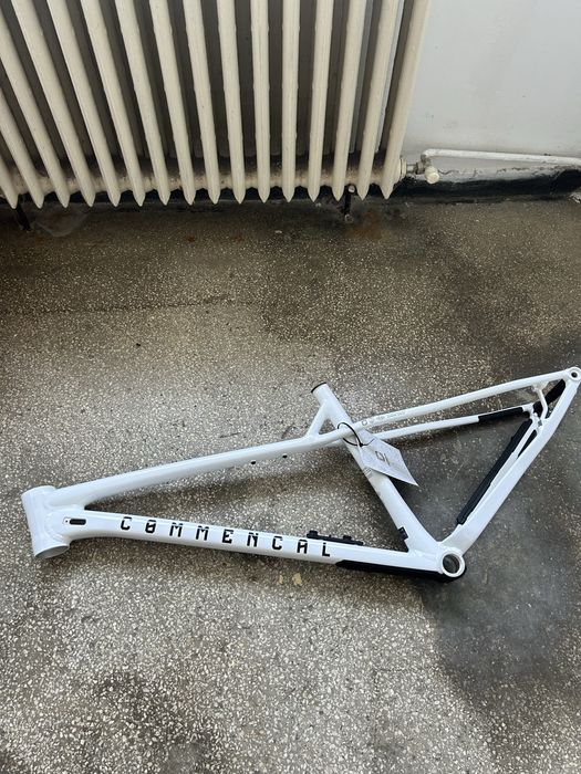Vand cadru hardtail commencal