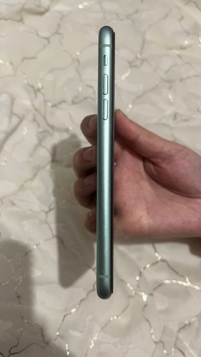 Продам Айфон 11 64Гб без ремонта