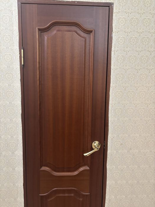 Продам межкомнатные двери