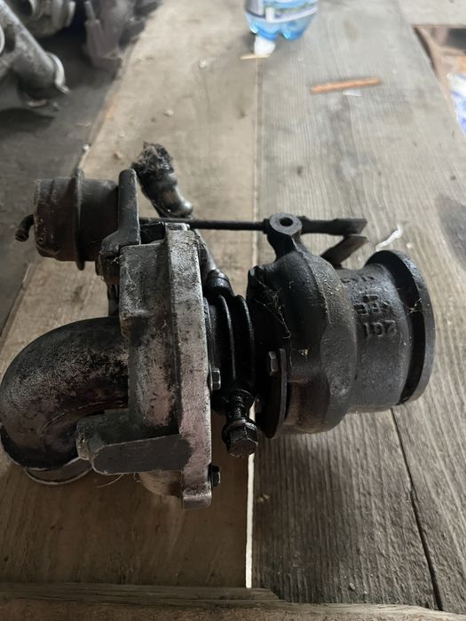 Turbo turbina a6110961399 2.2 cdi 611.980 Mercedes-Benz Vito W638