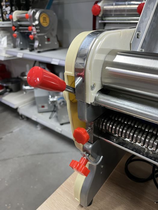 Тестораскатка 20 см/лапшарезка