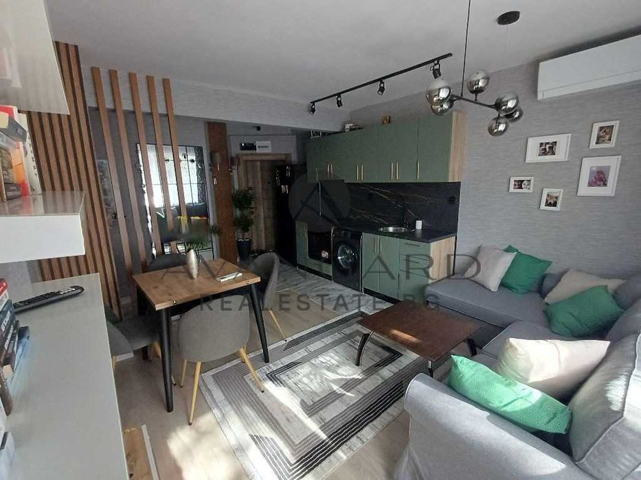 Продава се Тристаен апартамент в Пловдив, Кършияка - 65 кв.м за 3060 €/кв.м - Снимка #1