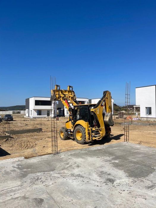 Prestari servicii buldoexcavator