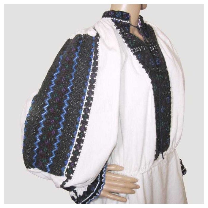 IIe traditionala veche padureneasca, rochie populara Hunedoara