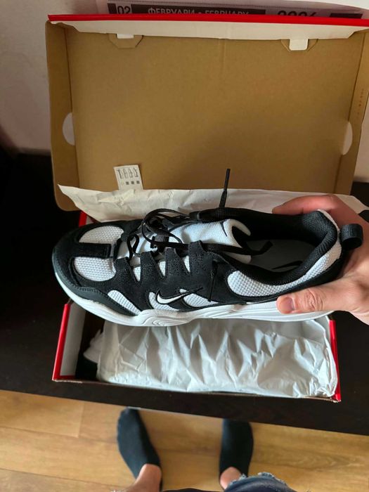 Nike Tech Hera 44.5