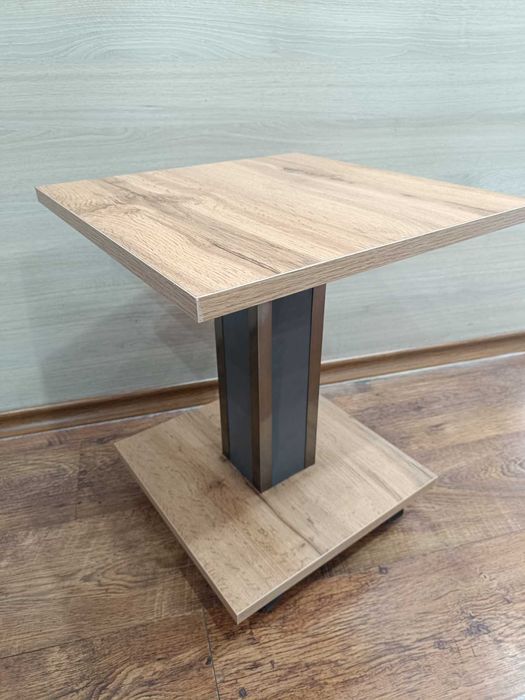 Помощна маса от ПДЧ