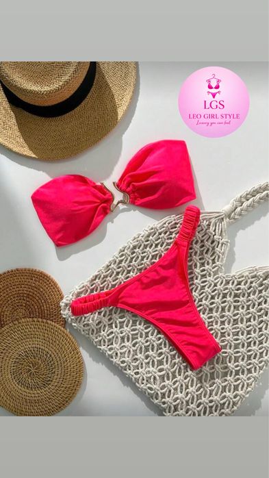 Дамски бански цели и две части