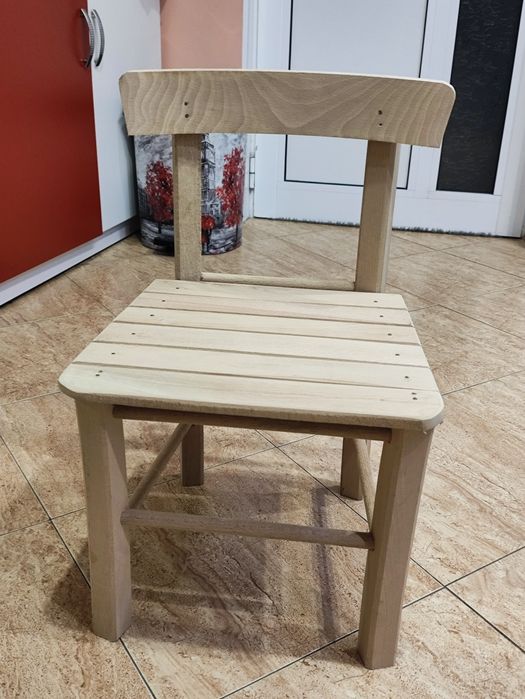 Детско столче натурално дърво БУК