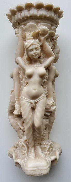 Vază decorativă, Dimensiuni : Înățime 21 cm, Greutate 927 g