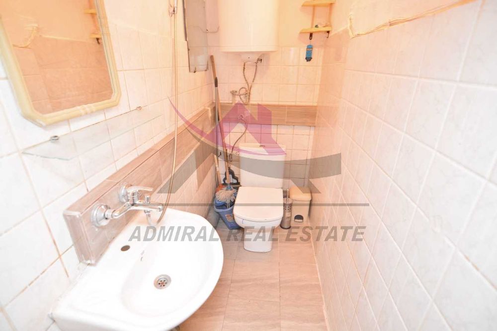 Дава се под наем Двустаен апартамент в Варна, Колхозен пазар - 40 кв.м за 225 € - Снимка #3