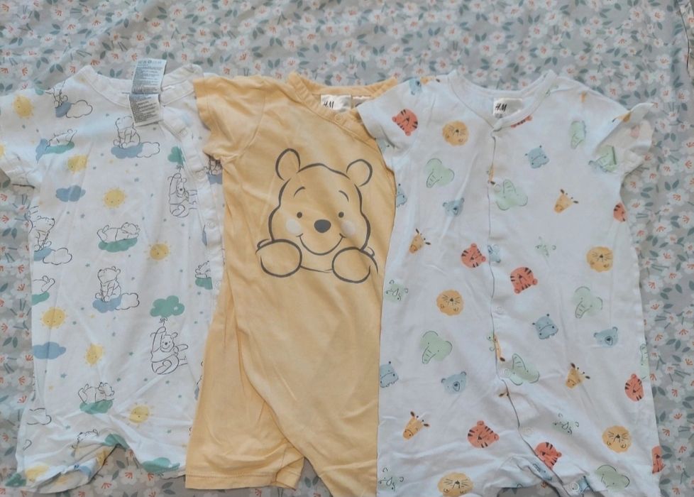 Lot pijamale H&M, marimea 86