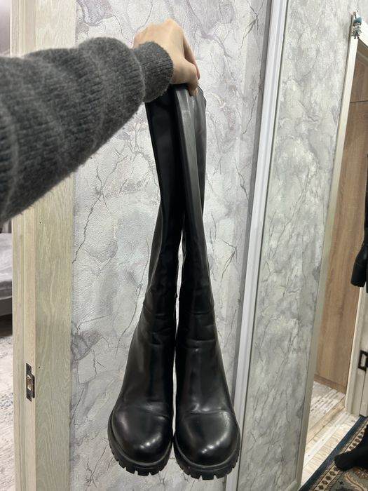 Продаю сапоги длинные