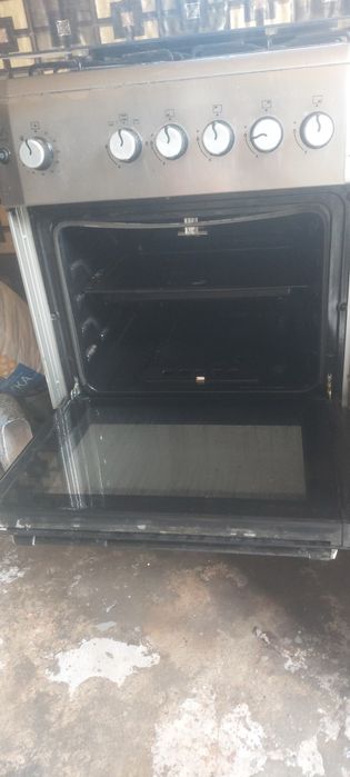 Продам срочно Газплиту