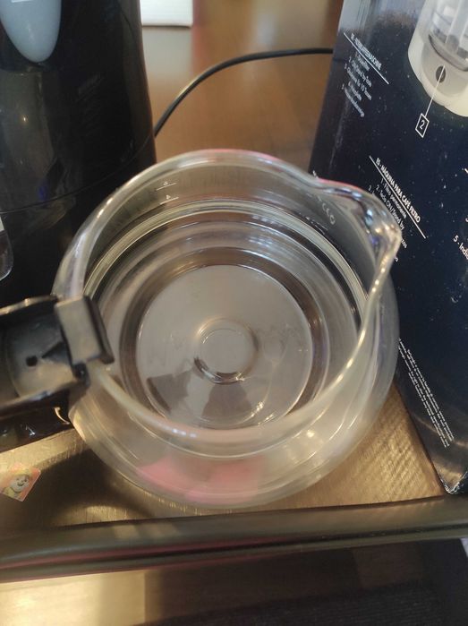 Кафемашина за шварц кафе Delonghi