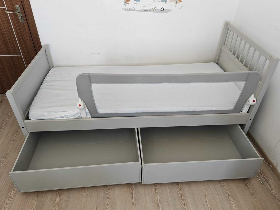 Se vinde Set Mobilier