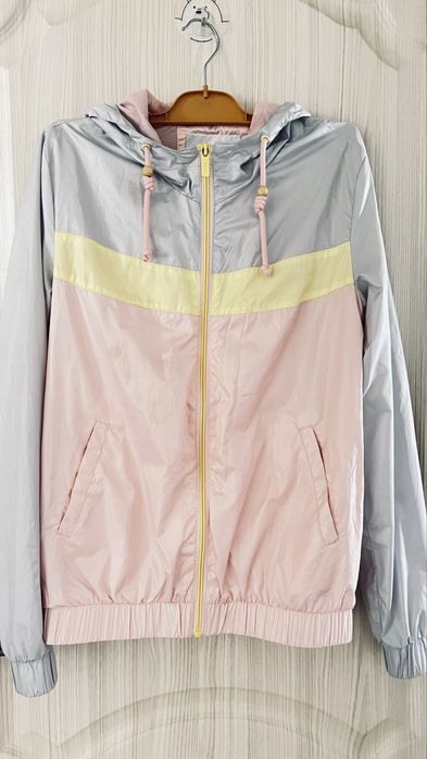 Курточки для девочек