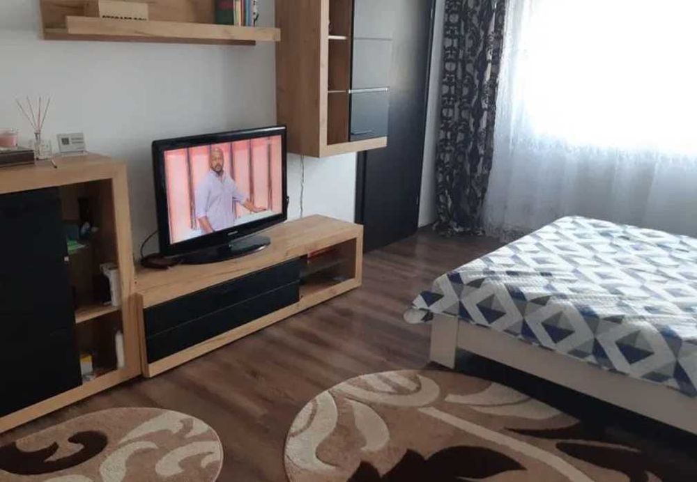 Дава се под наем Тристаен апартамент в Пловдив, Гагарин - 90 кв.м за 316.2 € - Снимка #3