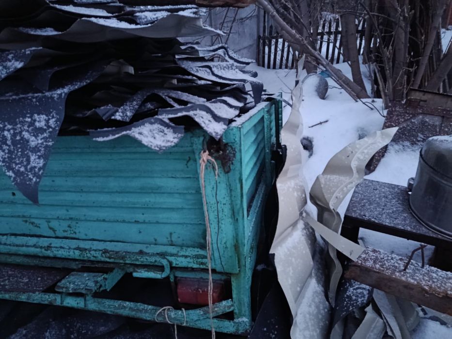 Продам два рабочих прицепа