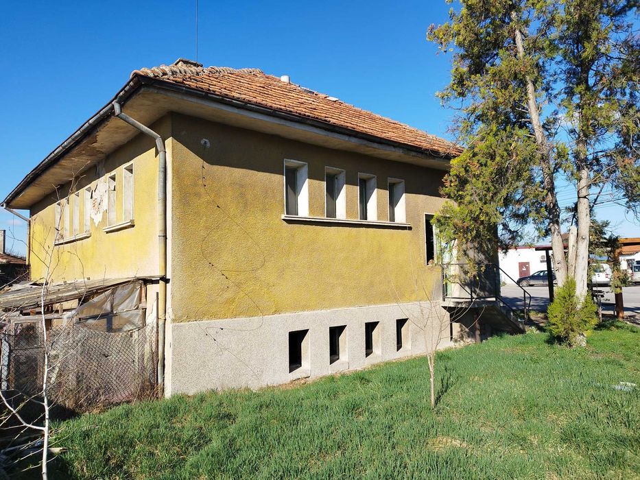 Продава се Промишлена сграда в Радомир - 154 кв.м за 358 €/кв.м - Снимка #1