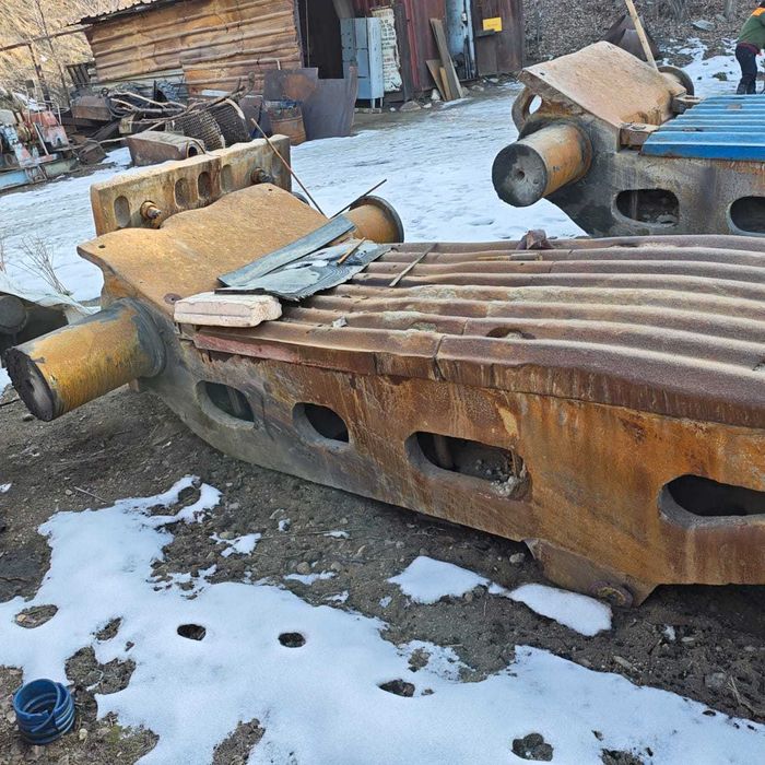 Щековая дробилка СМД-111