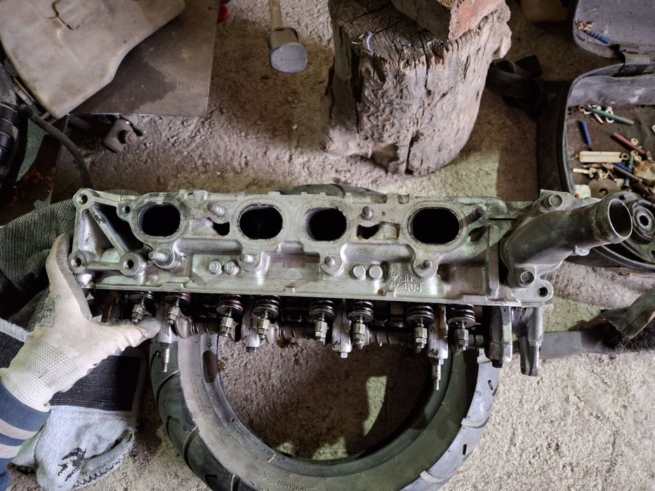 Продам головку хонда