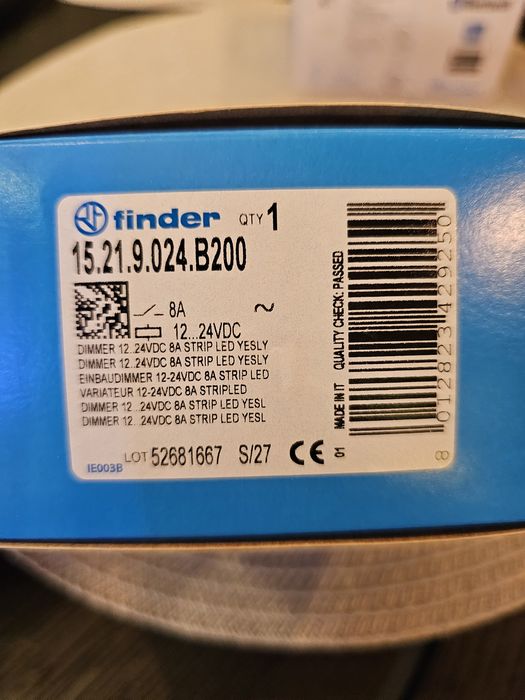 Dimmer 12...24 V.C.C. PWM 8A - Bandă LED - Bluetooth BLE - Yesly Finder