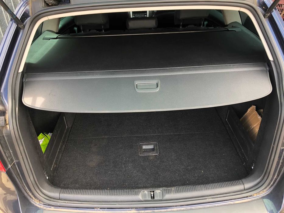 Piese auto din dezmembrari VW Passat B7, 2.0tdi CFFB / albastru LH5X