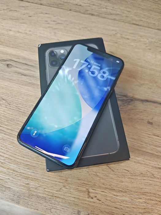 Phone 11 pro max 64 gb
