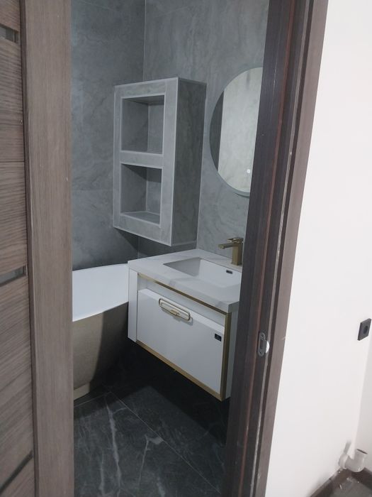 Кафельщик, укладка плитки