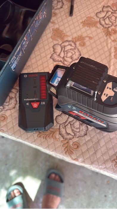Laser 3 Linii BoschGLL 3-80 + LR6