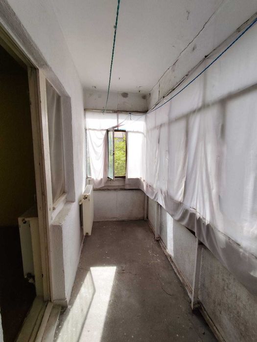 Vand apartament cu 2 camere pe Bulervardul Dorobanti intre Scolilor si Calea Calarasilor