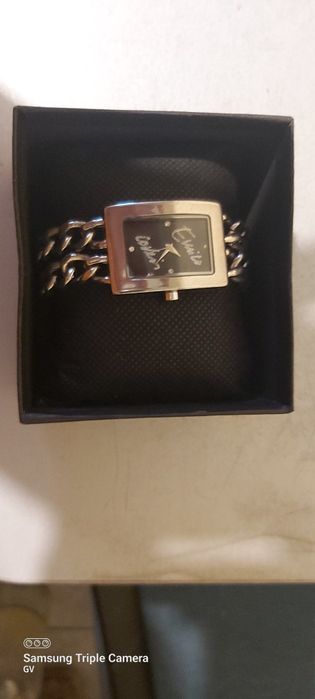 Ceas de dama bratara metalica