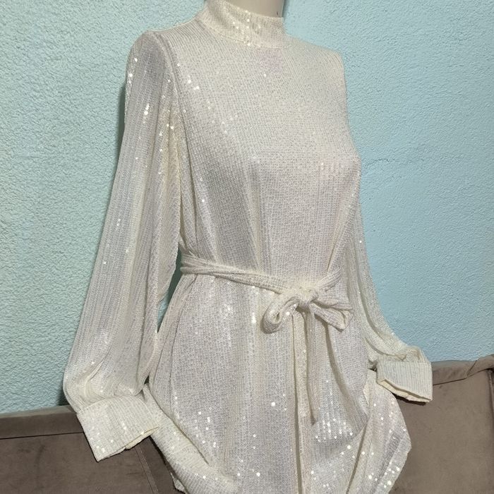 Rochie superba alba cu paiete de ocazie noua cu eticheta