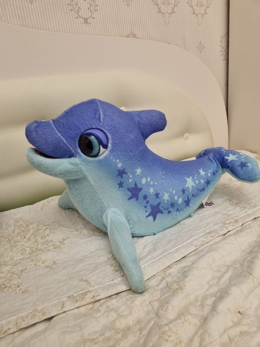 Hasbro интерактивная  игрушка дельфин Долли