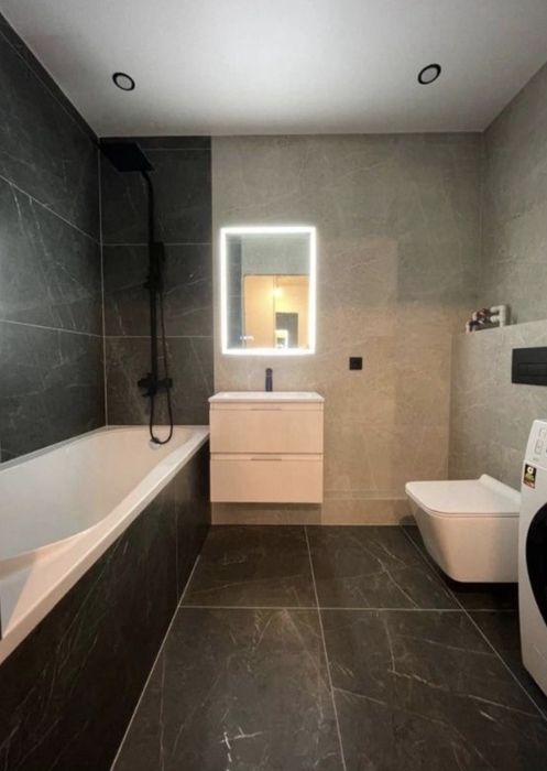 Плиточник, кафельшик