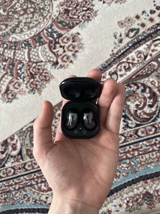 Samsung Galaxy Buds Live