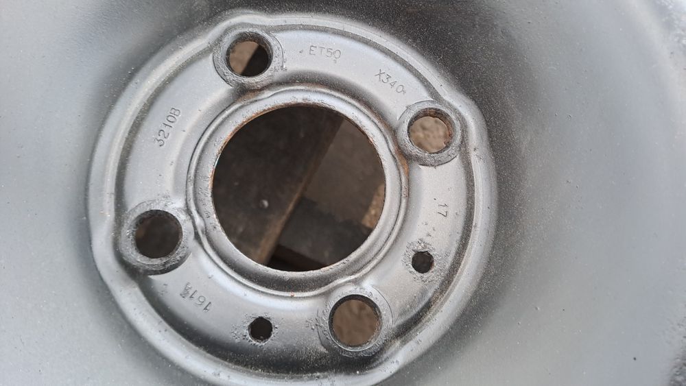 1бр. 15" 4Х100мм Рено, Дачия/ 4x100 Renault, Dacia