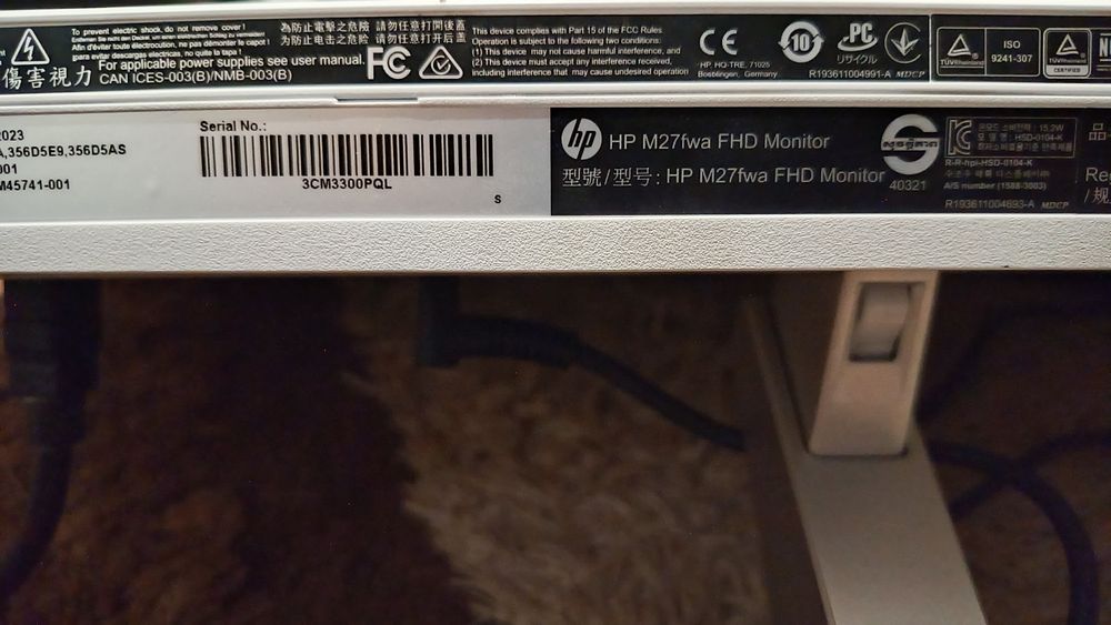 Монитор HP 27 запчасть экран поломанный