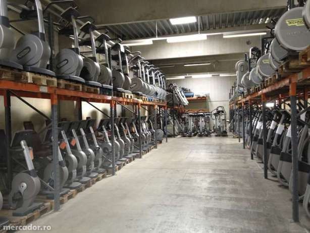 banda de alergare technogym