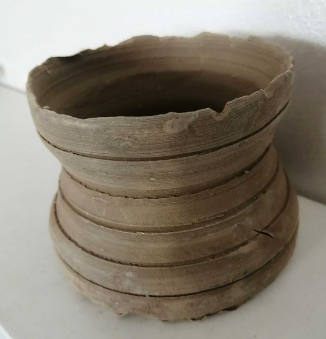 Recipient lut lucrat manual vaza handmade